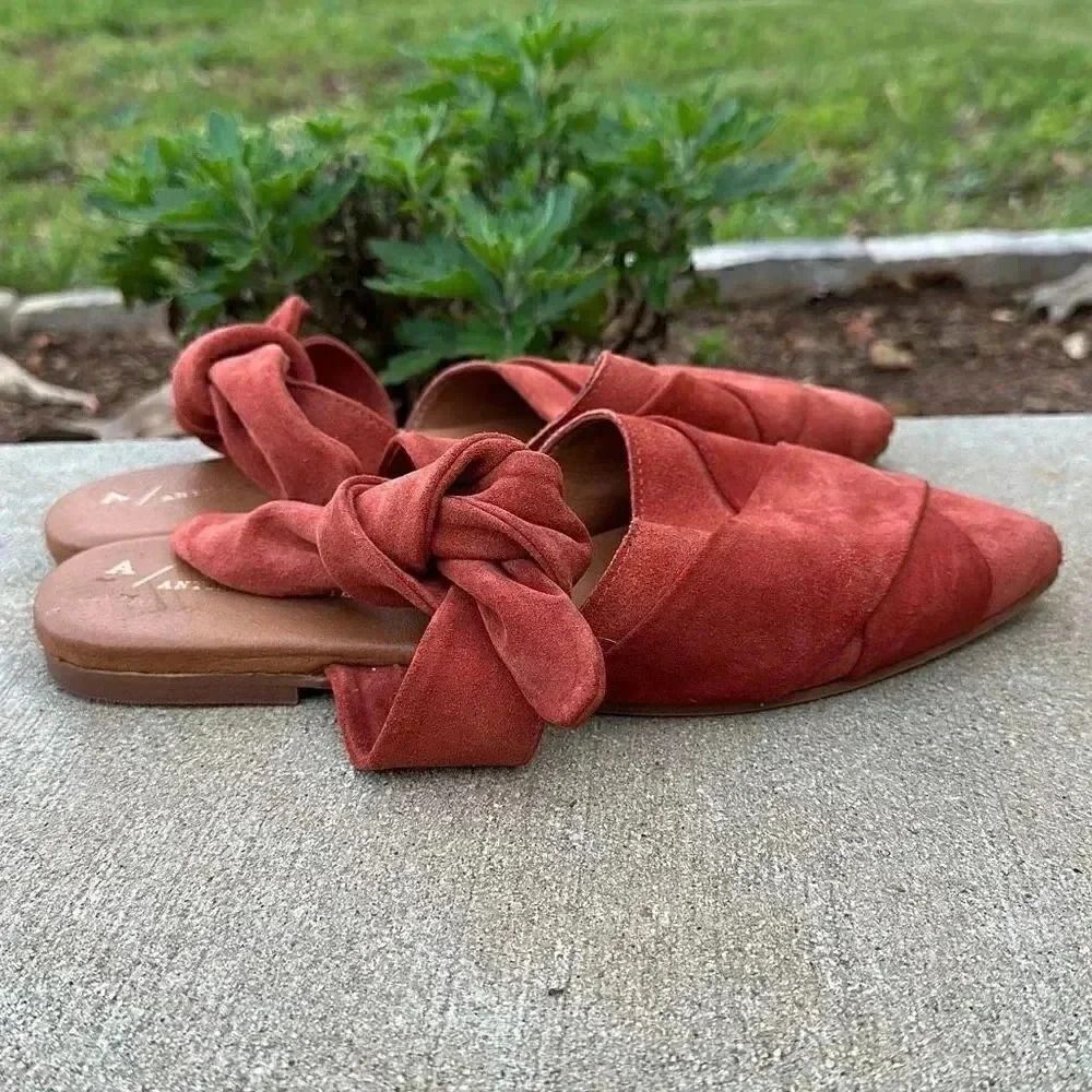 Anthropologie Suede with Bow Mules/Slides - Picture 4 of 11